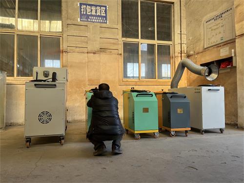 年后首发一批除尘装备出口至越南_乐虎lehu