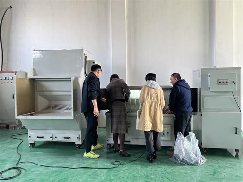 接待新老客户来我司莅临考察——张家港乐虎lehu工业_乐虎lehu