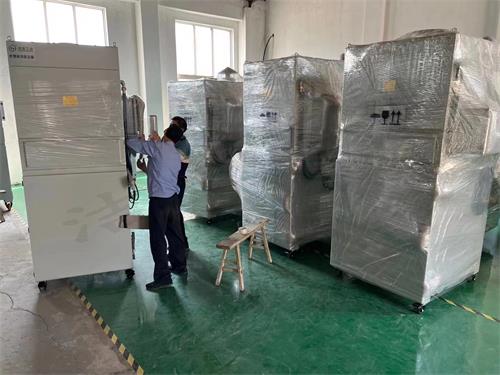 扬州客户定制的脉冲滤筒除尘器打包发货——乐虎lehu工业_乐虎lehu