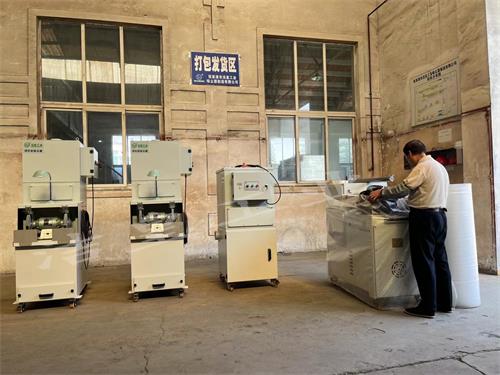 一批除尘装备打包发货发往浙江、重庆、福建、江苏等省市——乐虎lehu工业_乐虎lehu