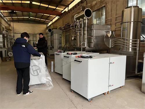 四台便携式除尘器打包发货发往河南省会——乐虎lehu工业_乐虎lehu