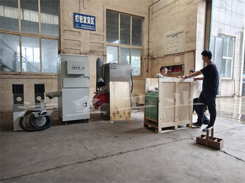 几台小装备打包发货——乐虎lehu工业_乐虎lehu
