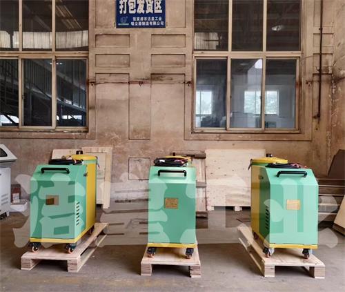 出口至越南的纺织厂专用工业吸尘器打包发货——乐虎lehu工业_乐虎lehu