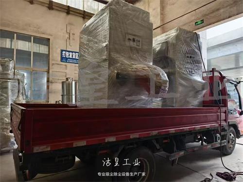 脉冲滤筒除尘器打包发货日常_乐虎lehu