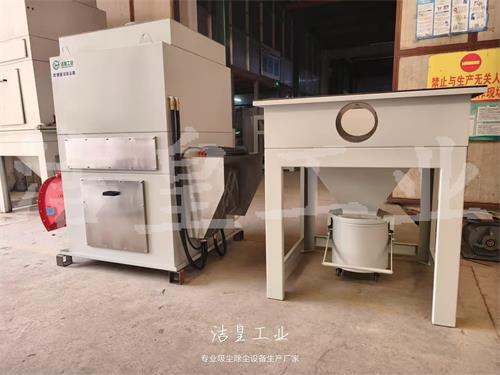 脉冲滤筒除尘器、工业吸尘器打包发货-乐虎lehu工业_乐虎lehu